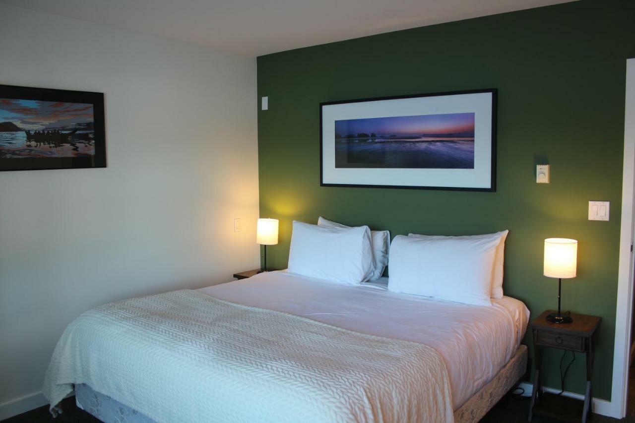 Siennas Harbour House Lejlighed Tofino Eksteriør billede